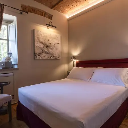 Tenuta Bussia - Wine Relais & Monforte D'Alba
