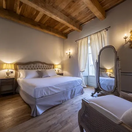 Tenuta Bussia - Wine Relais & Resort *