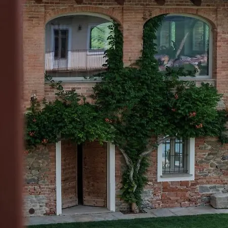 Tenuta Bussia - Wine Relais & Monforte D'Alba