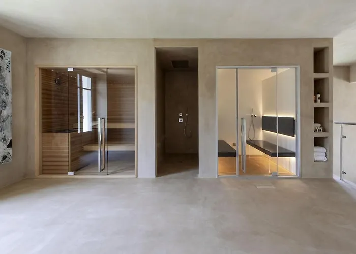 Tenuta Bussia - Wine Relais & * 몬포르테달바