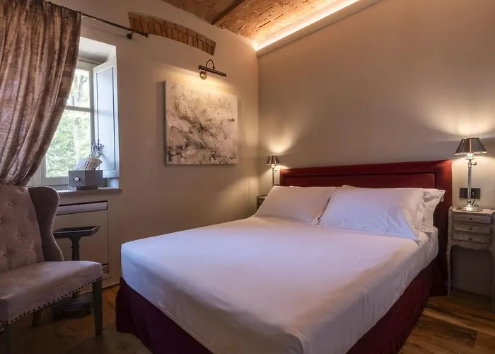 Tenuta Bussia - Wine Relais & Monforte dʼAlba