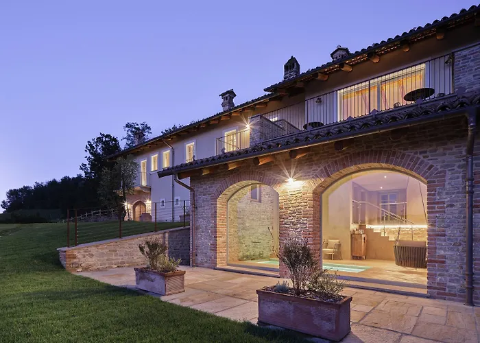 Resort Tenuta Bussia - Wine Relais & *